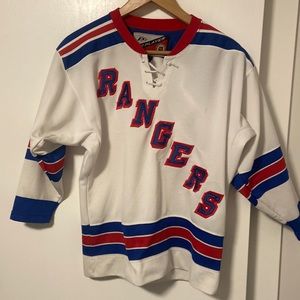 Kids/Boys Pro Player NHL NY Rangers Jersey - size S/M